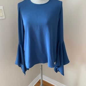 Vince Camuto Sweater